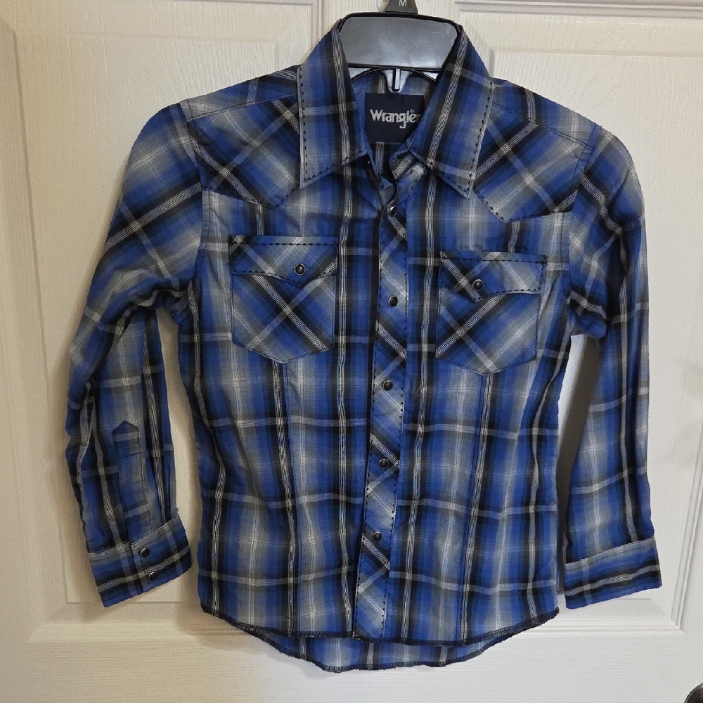 Boys M Wrangler Blue and White Plaid Shirt